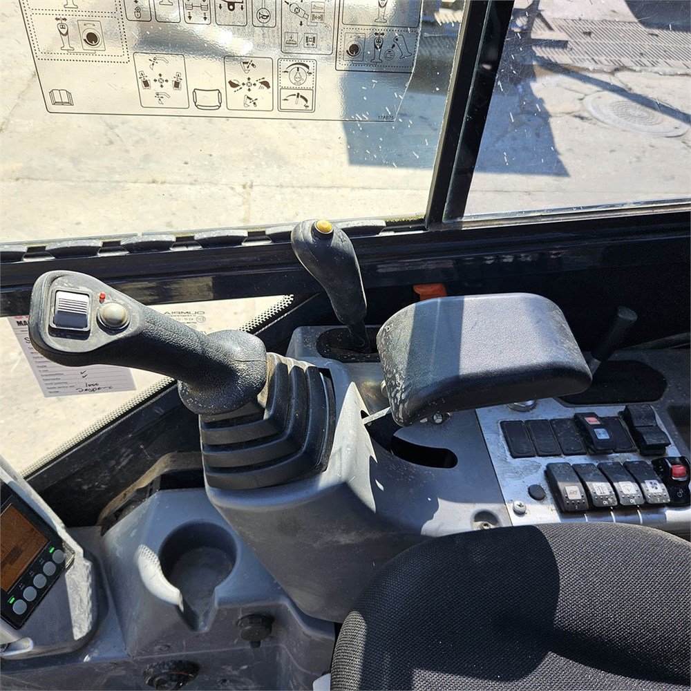 8c68e97e-c4ca-41da-89f9-c29670ed3235_largesize yanmar sv19 vt 2t 565 h 2022