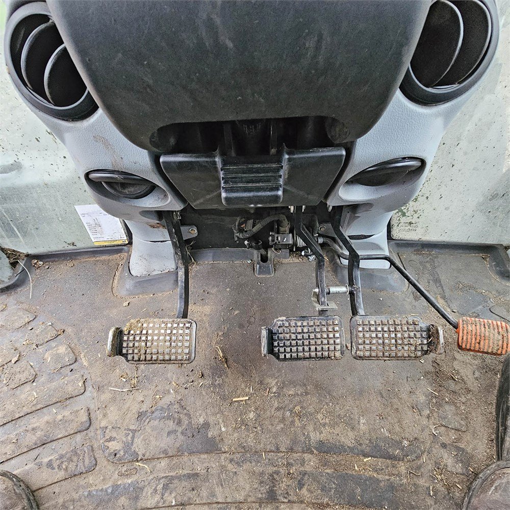 9002fa60-f221-4a1e-b8c5-8f95efd84f17_largesize new holland t7.175 e1 – 155 ch – 2018 – 4 658 h