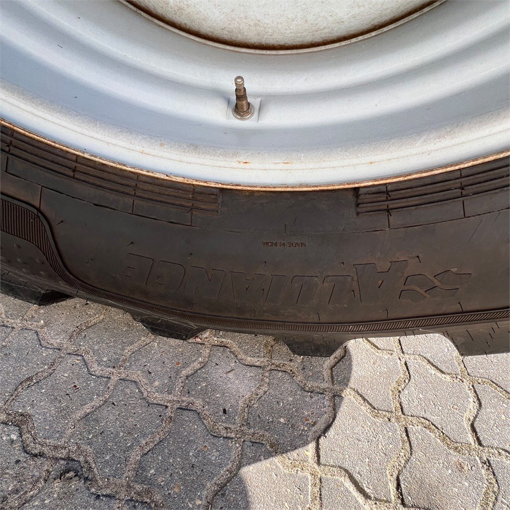 905caf5d-2818-4716-a31f-c2dc7707b35a_largesize massey ferguson 6480 dyna 6 – 145 ch – 2007 – 3 678 h