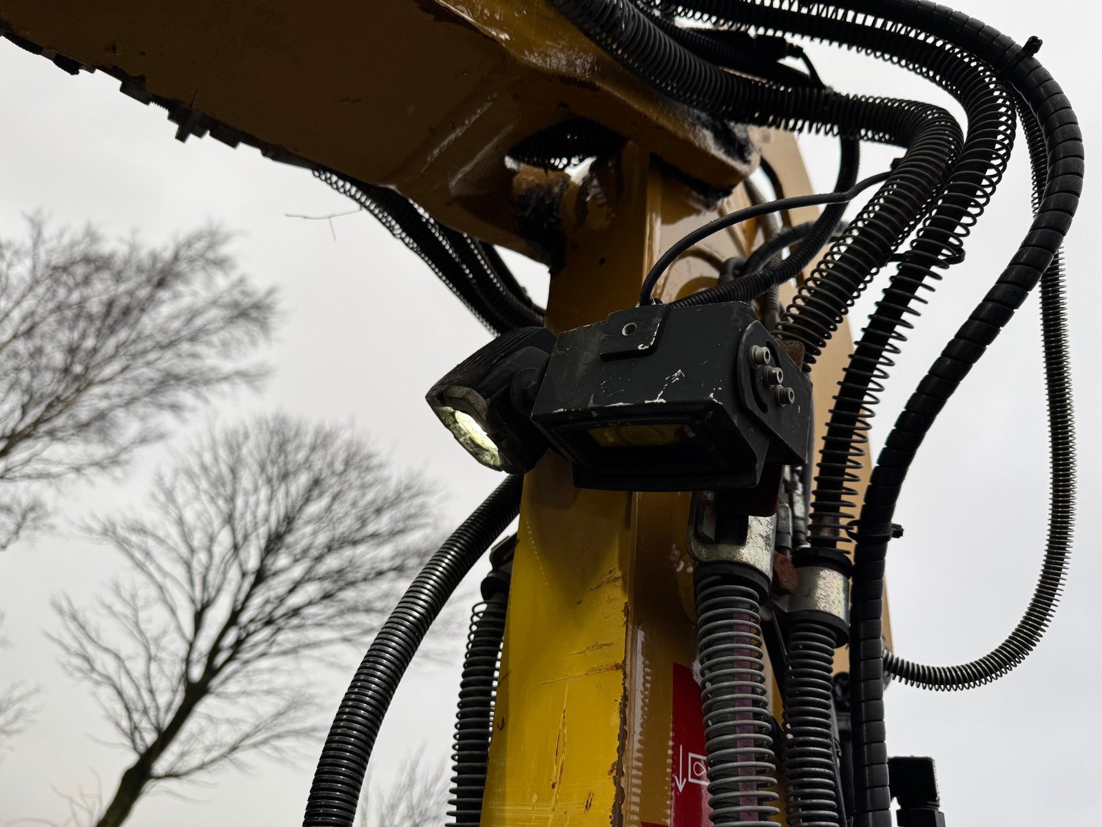 907_3cb77c2b-cd3e-4317-a750-d80776b8f8f5 cat 302 cr – 2t4 – 1 430 h – 2019