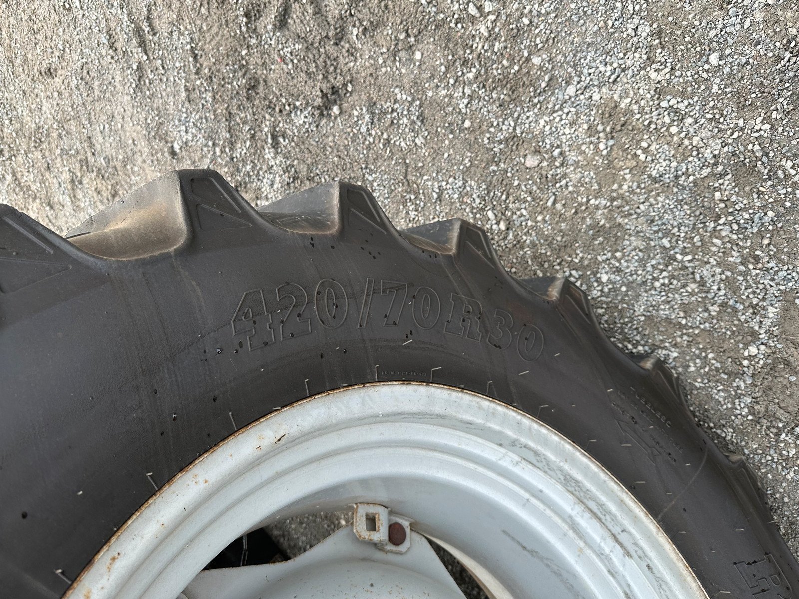 9171dc86-c062-4611-8dea-bd99bbcc9aa4 deutz fahr agroplus 410 dt 95 ch 1 698 h 2013