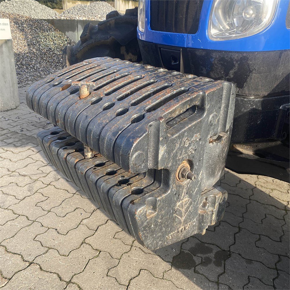 91a28320-1bb4-4f6b-996b-f5c50a20364c_largesize new holland t 5070 – 115 ch – 2010 – 273 h