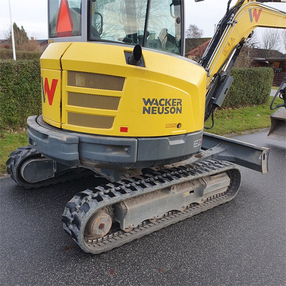 9210c422-1230-49d6-87a2-9b9d3e916264_largesize wacker neuson ez36 – 3t8 – 2 650 h – 2019