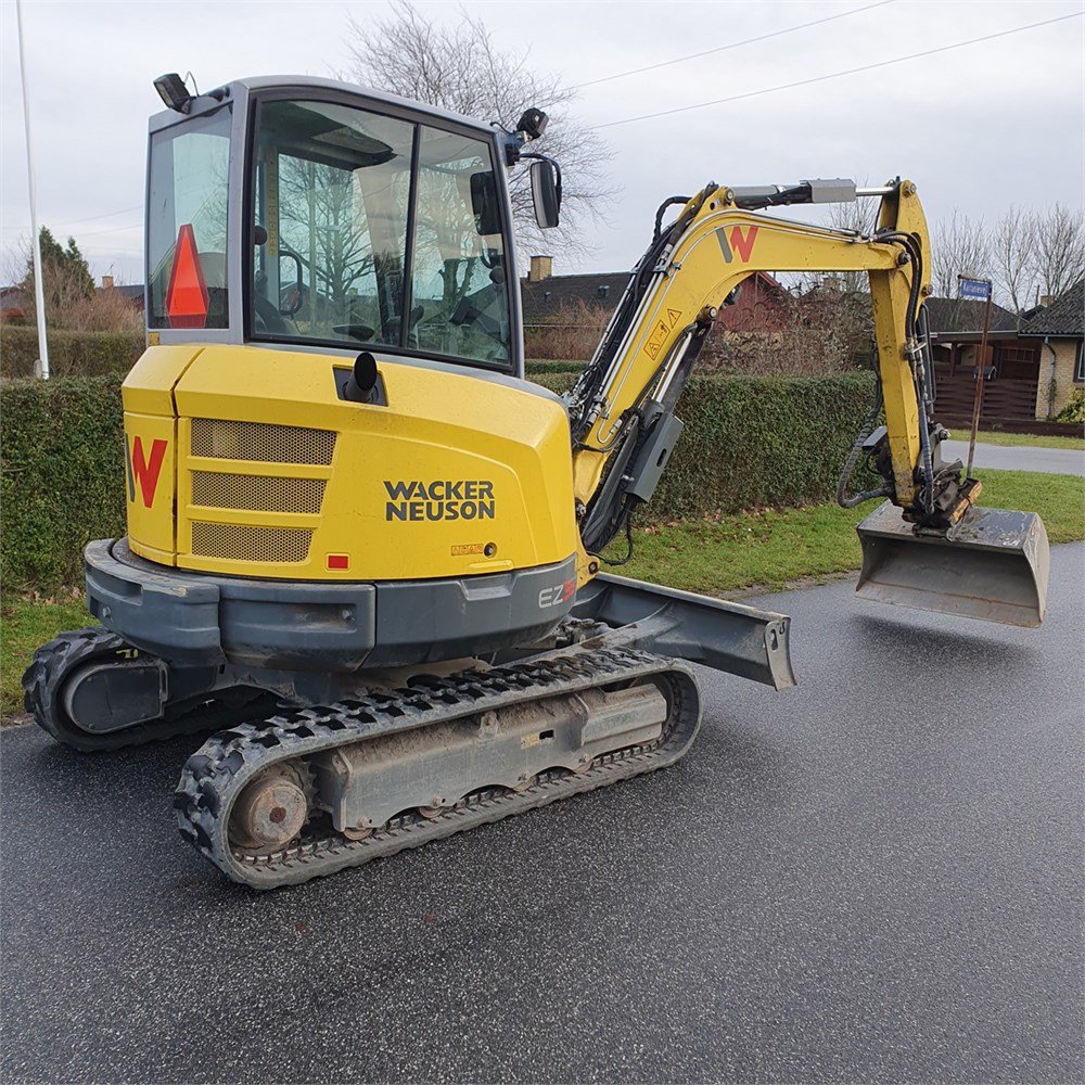 932bb9ec-0463-48c1-a3a4-a39e7e11b5bf_largesize wacker neuson ez36 – 3t8 – 2 650 h – 2019
