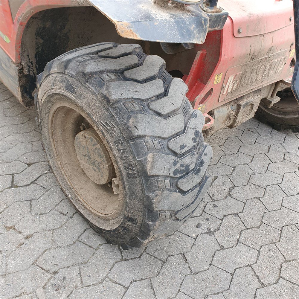 93f5487d-c432-4368-88f4-d55c2e395eba_largesize manitou mt 625 h comfort – 5,85 m – 6 250 h – 2014