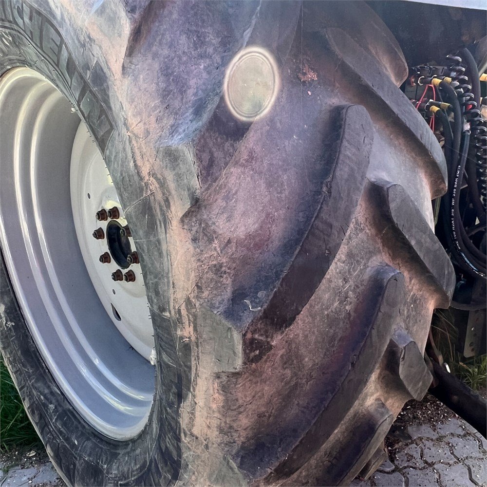 94ae7ce4-8e7b-4467-b07a-d98c8e16b575_largesize massey ferguson 6480 – 147 ch – 2008 – 7 700 h