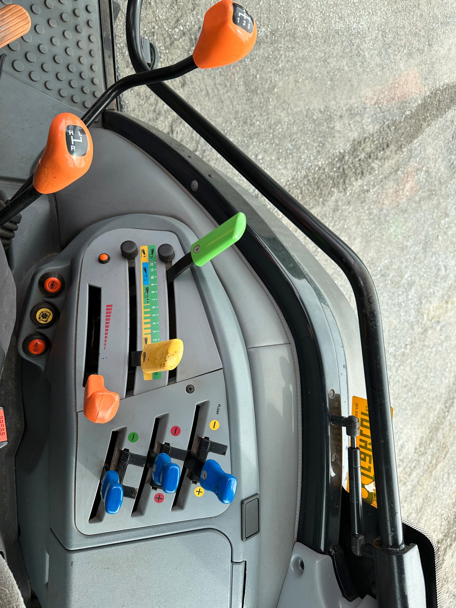 94ff6428-6045-43d5-9e2d-5f1a1c5a02e7 deutz fahr agroplus 410 dt 95 ch 1 698 h 2013