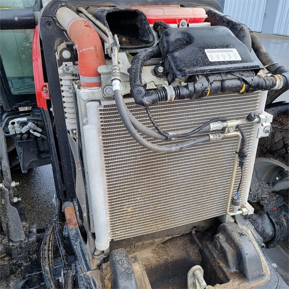 988fc3da-c175-4f9a-9f98-f13a30666f0f_largesize case ih 85 c farmall 85 ch 2021 460h