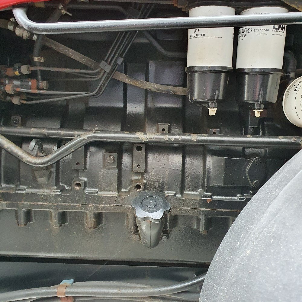 993735ff-43fd-4180-9623-bec0acb7f261_largesize case ih cvx 170 – 170ch 2007 6 300 h