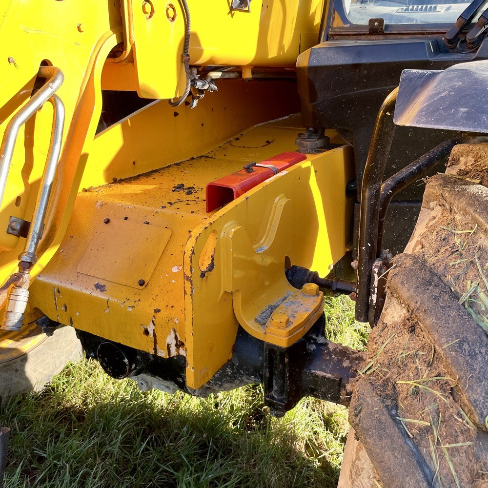 9a6b307e-63ae-46ac-8ed6-0b7b1d4cb931_largesize jcb 531 70 – 7 m – 2 179 h – 2010