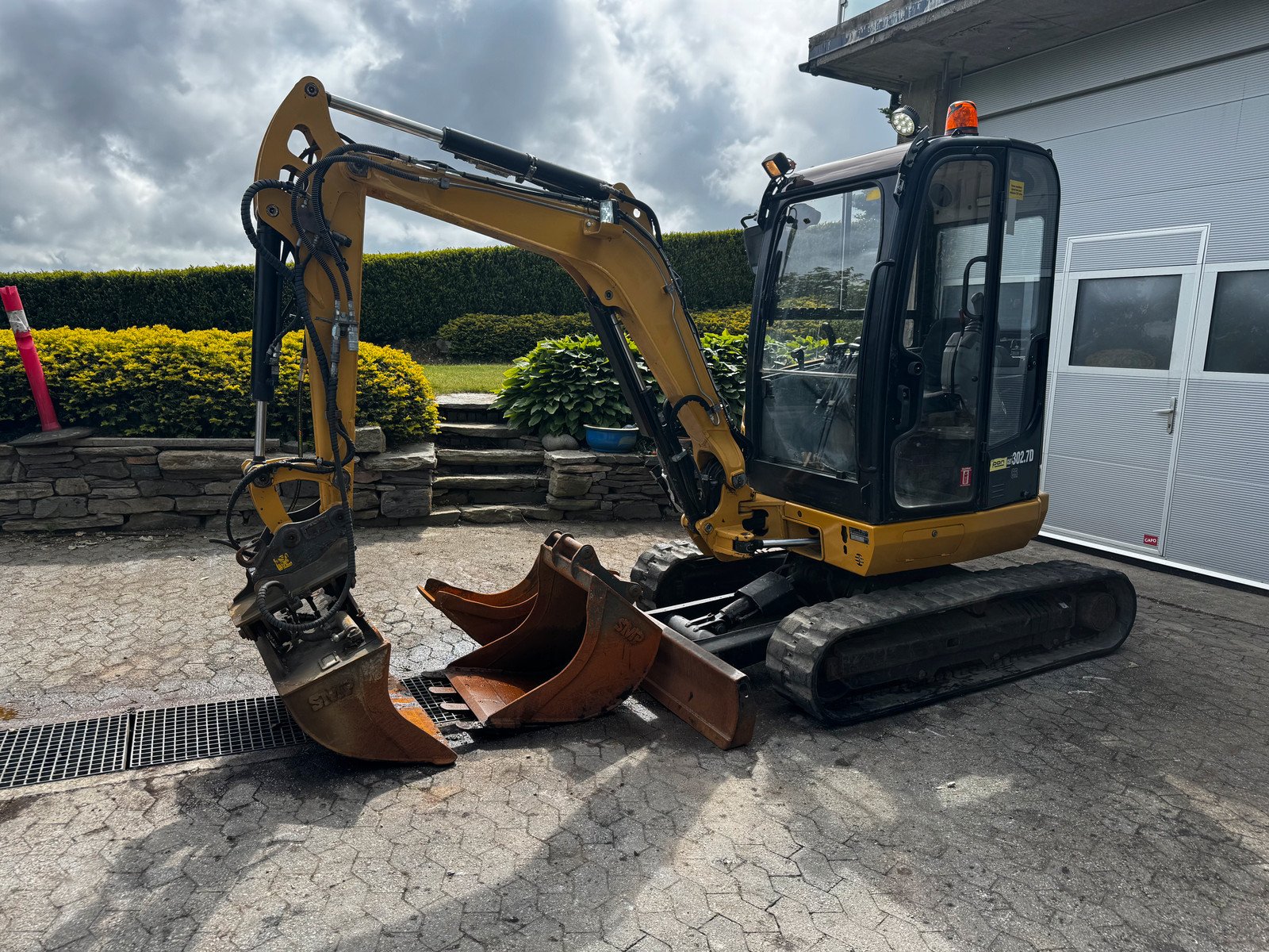 9e1be3cf-c4da-40d1-91c1-fff9668a65a4 caterpillar 302.7 2t7 5 786 h 2016