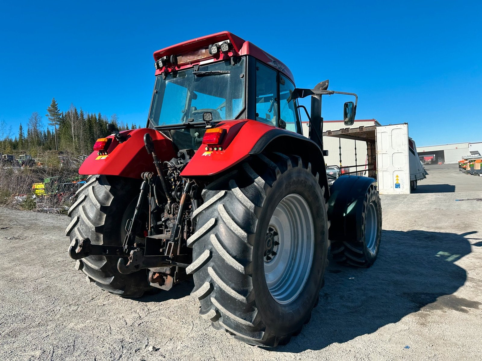 CASE IH CVX 130 8 case ih cvx 130 – 130ch – 5 600 h – 2001