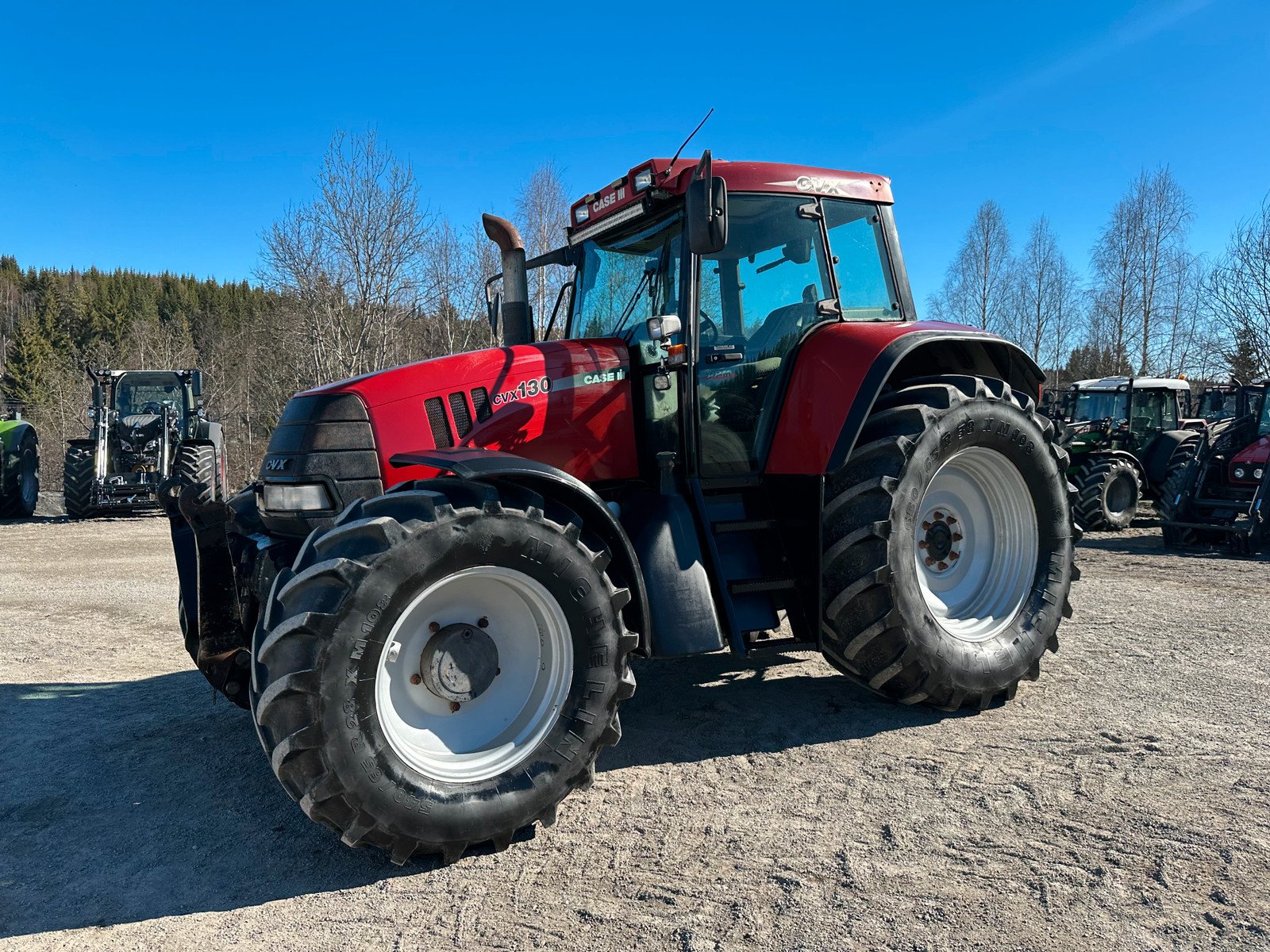 CASE IH CVX 130 9 case ih cvx 130 – 130ch – 5 600 h – 2001