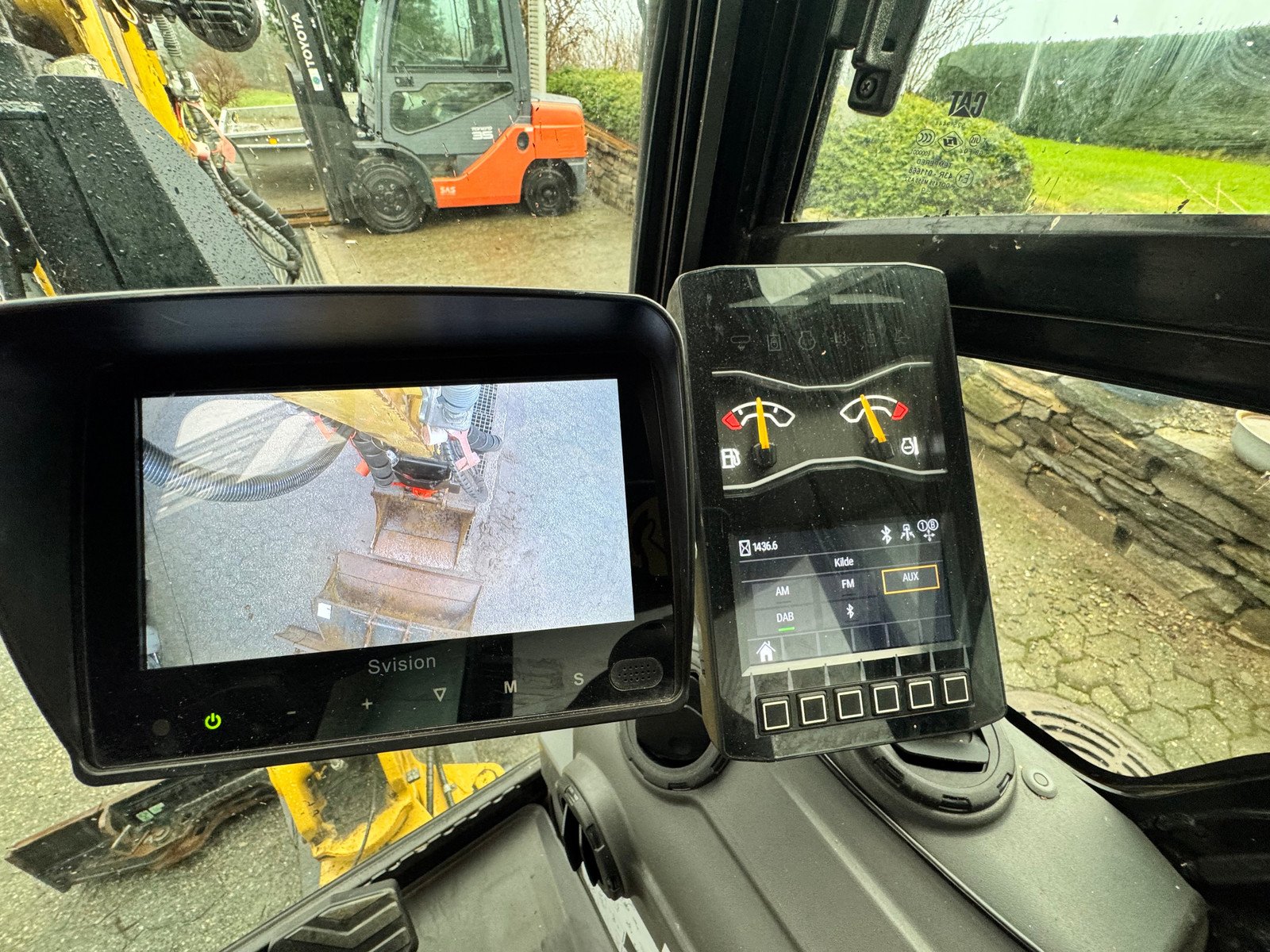 CAT 302 CR 9 cat 302 cr – 2t4 – 1 430 h – 2019