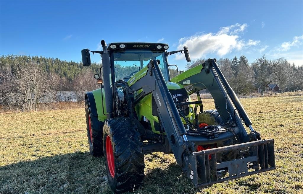 CLAAS 630C ARION AVEC CHARGEUR 3 claas 630c arion avec chargeur – 154 ch – 2011 – 6 199 h