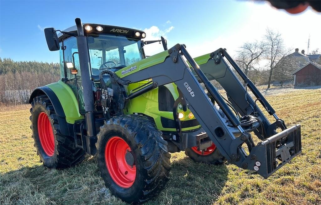 CLAAS 630C ARION AVEC CHARGEUR 4 claas 630c arion avec chargeur – 154 ch – 2011 – 6 199 h