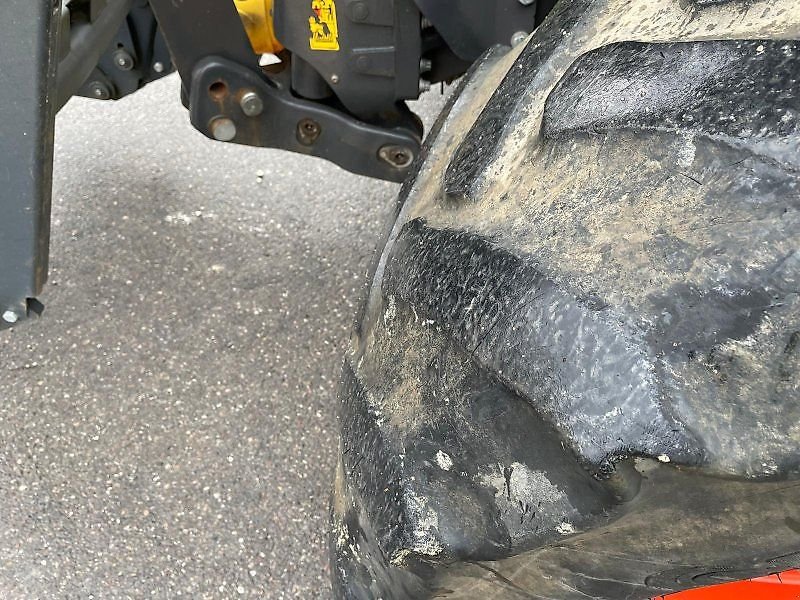 CLAAS ARION 550 CEBIS 18 claas arion 550 cebis 165 ch 2015 2 297 h