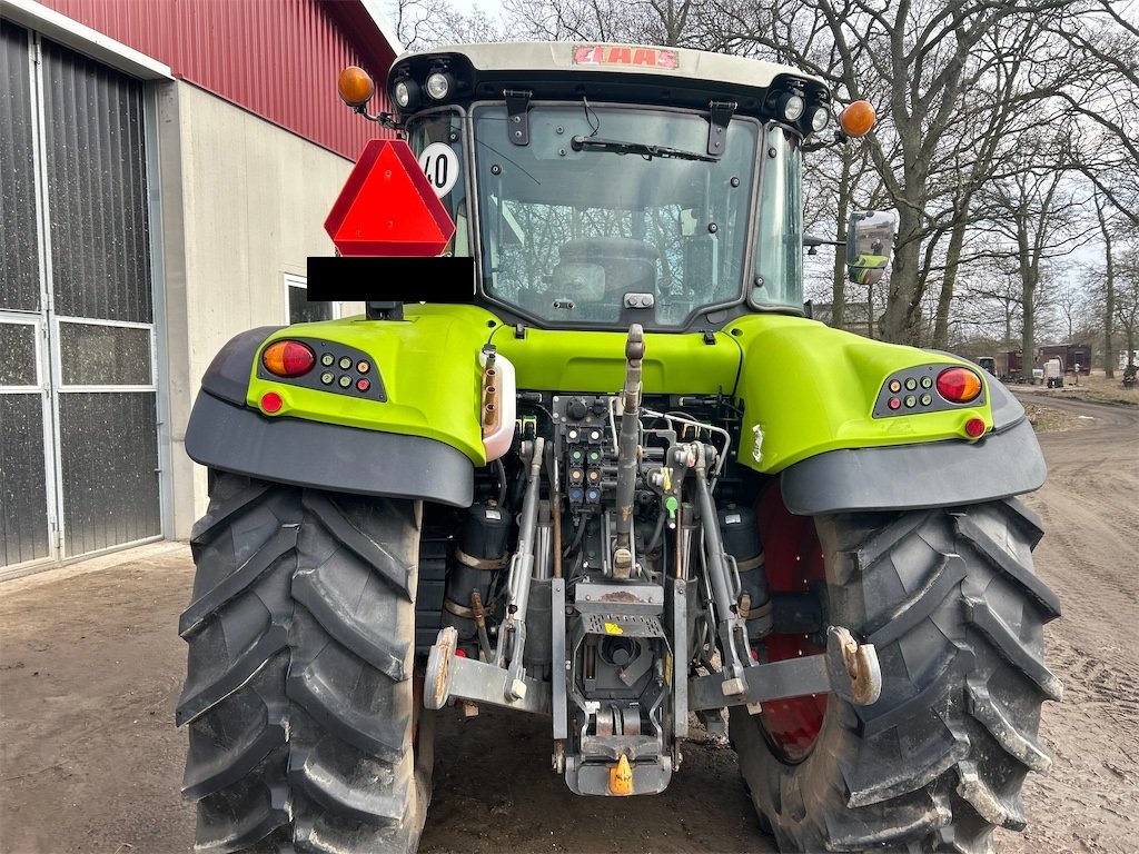 CLAAS AVEC CHARGEUR FRONTAL QUICKÉ Q4s 8 claas arion 460 – 140 ch – 2020 – 7 852 h + chargeur frontal quicke q4s