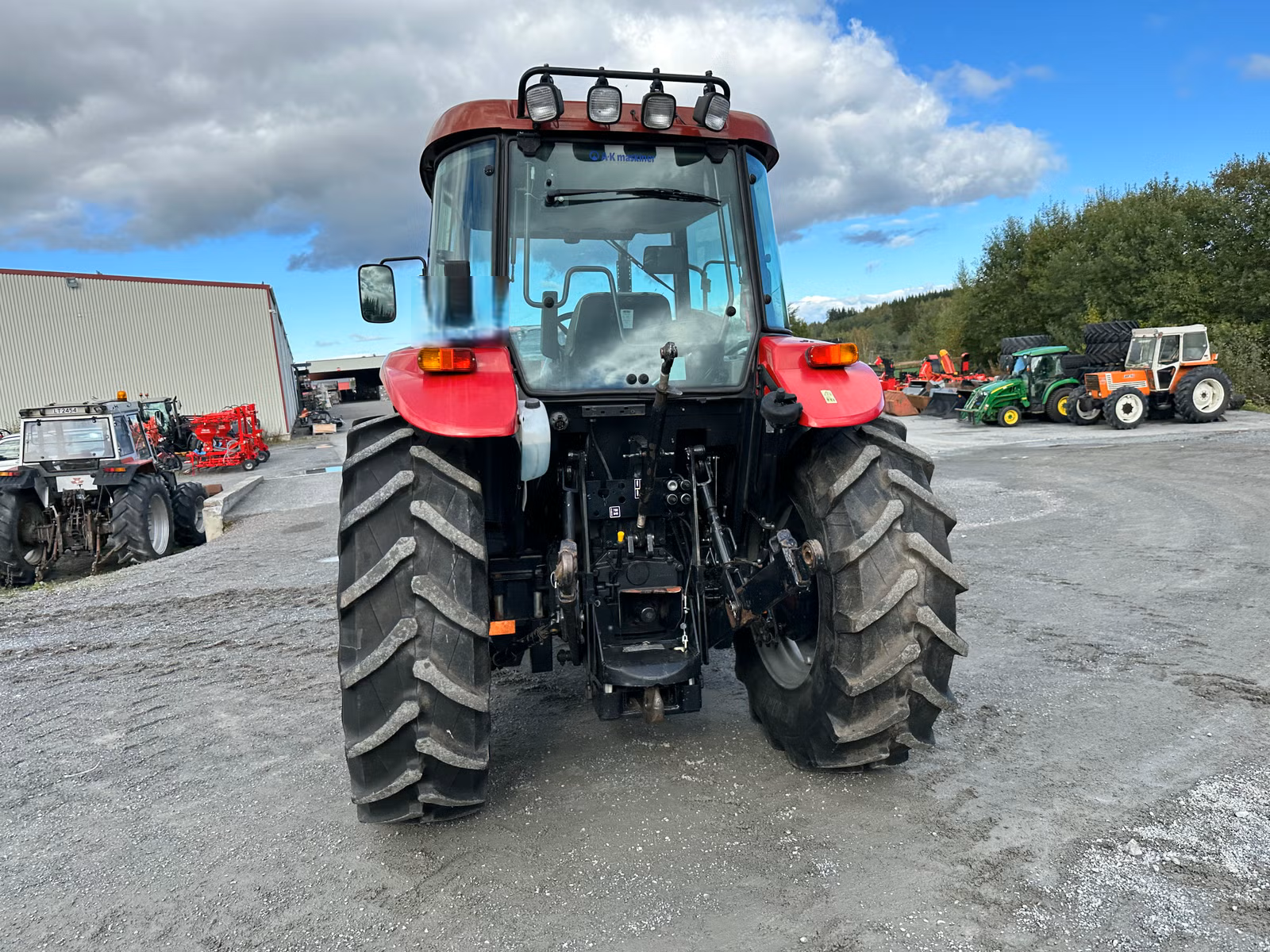 Case IH JX 80 3 case ih jx 80 – 82 ch – 2 172 h – 2010