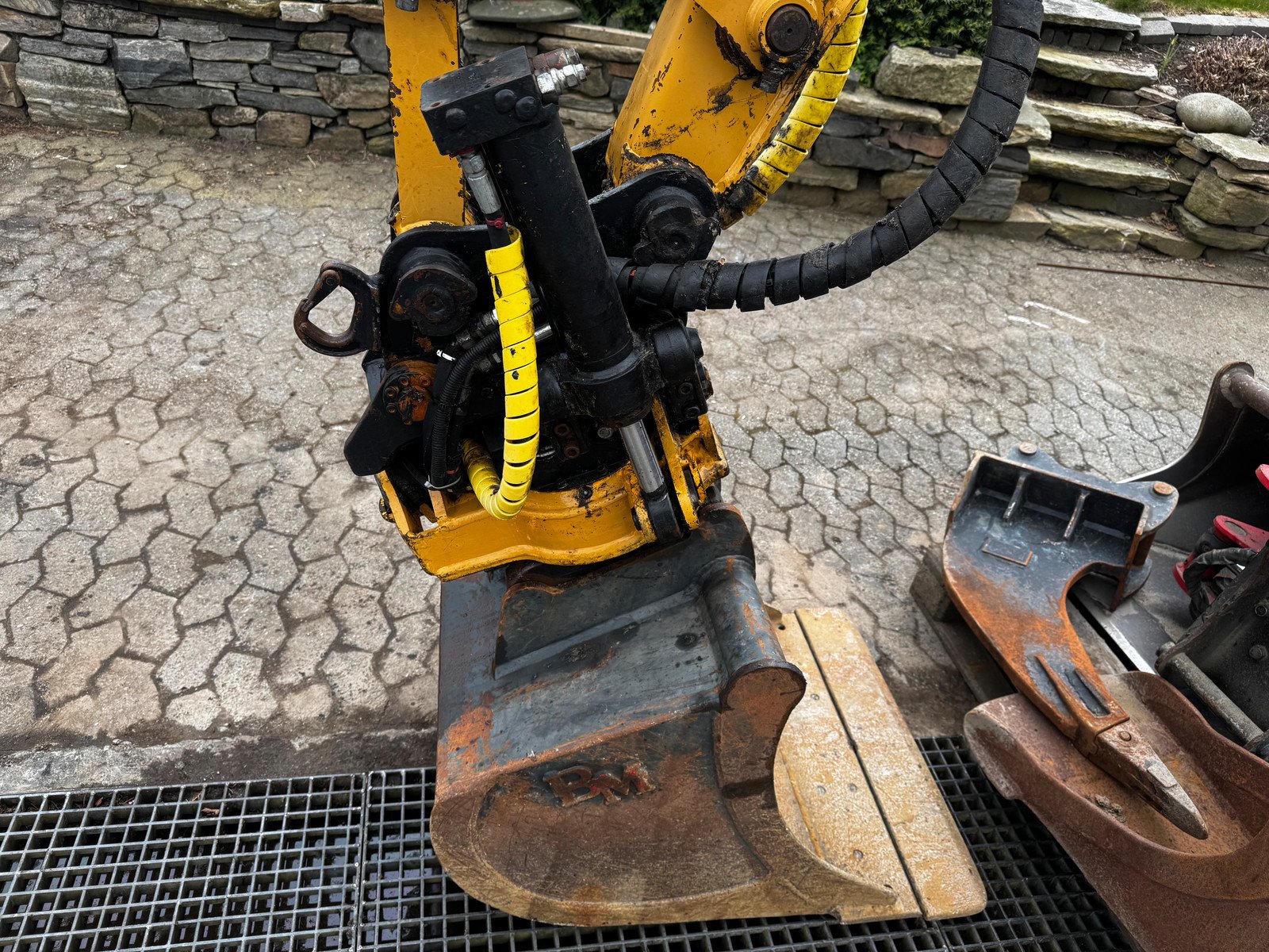 Cat 305.5 CR 10 cat 305.5 cr 5t5 3 922 h 2011