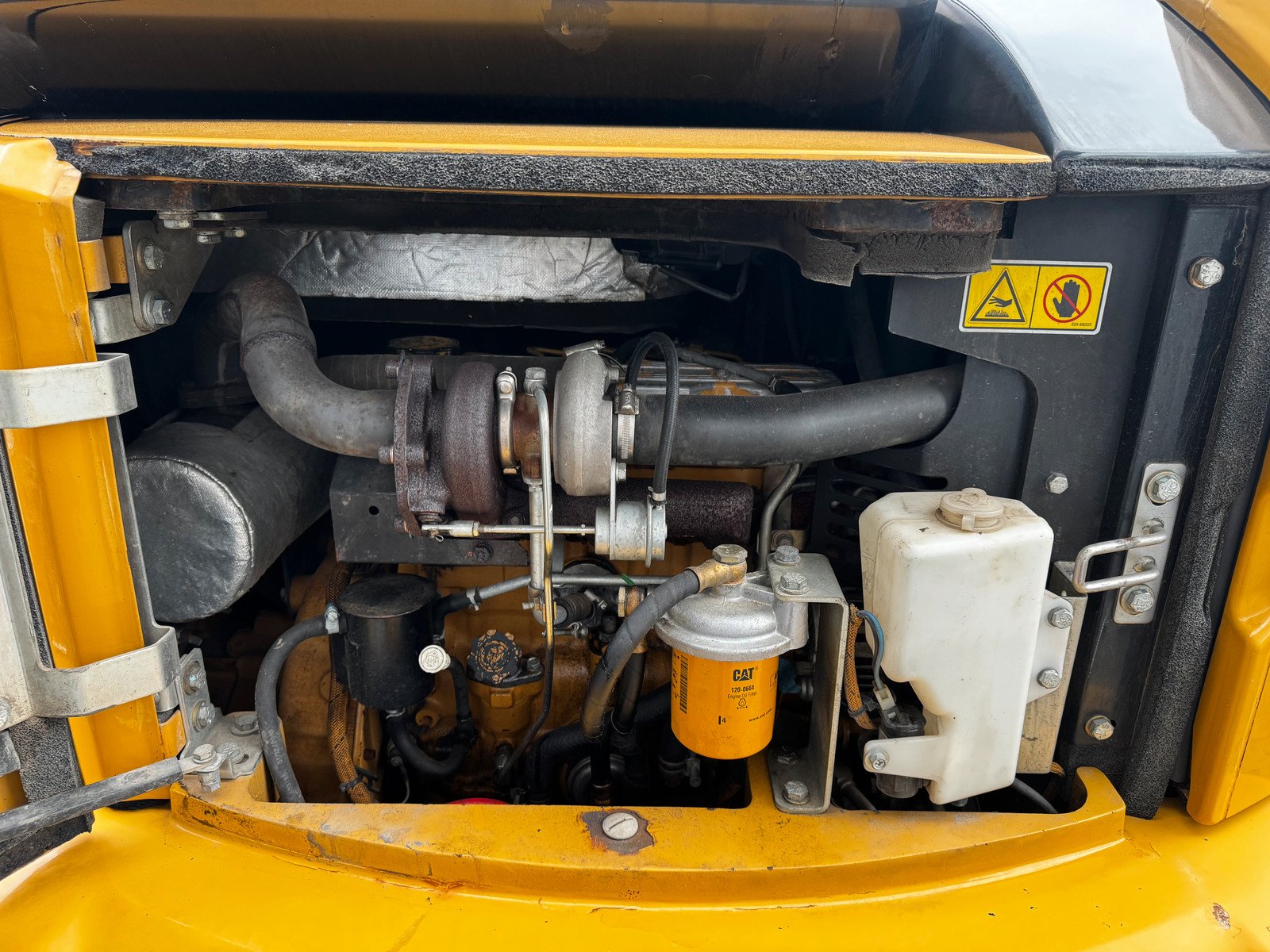 Cat 305.5 CR 37 cat 305.5 cr 5t5 3 922 h 2011