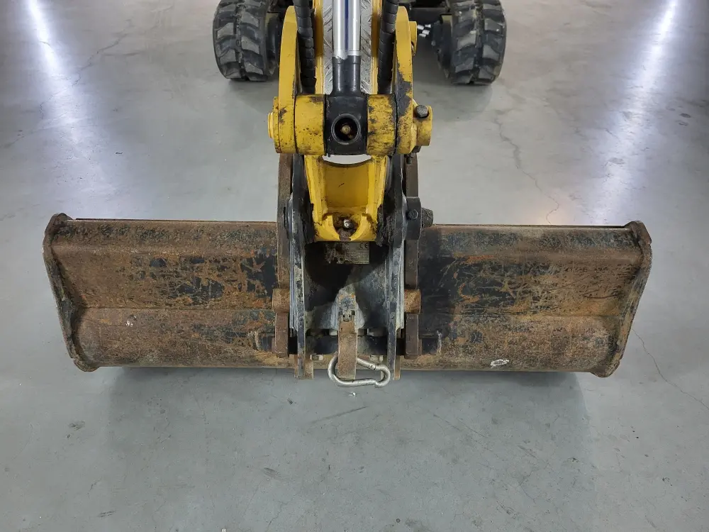 Caterpillar 301.8 8 caterpillar 301.8 2t 265 h 2022