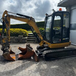 caterpillar 302.7 2t7 5 786 h 2016
