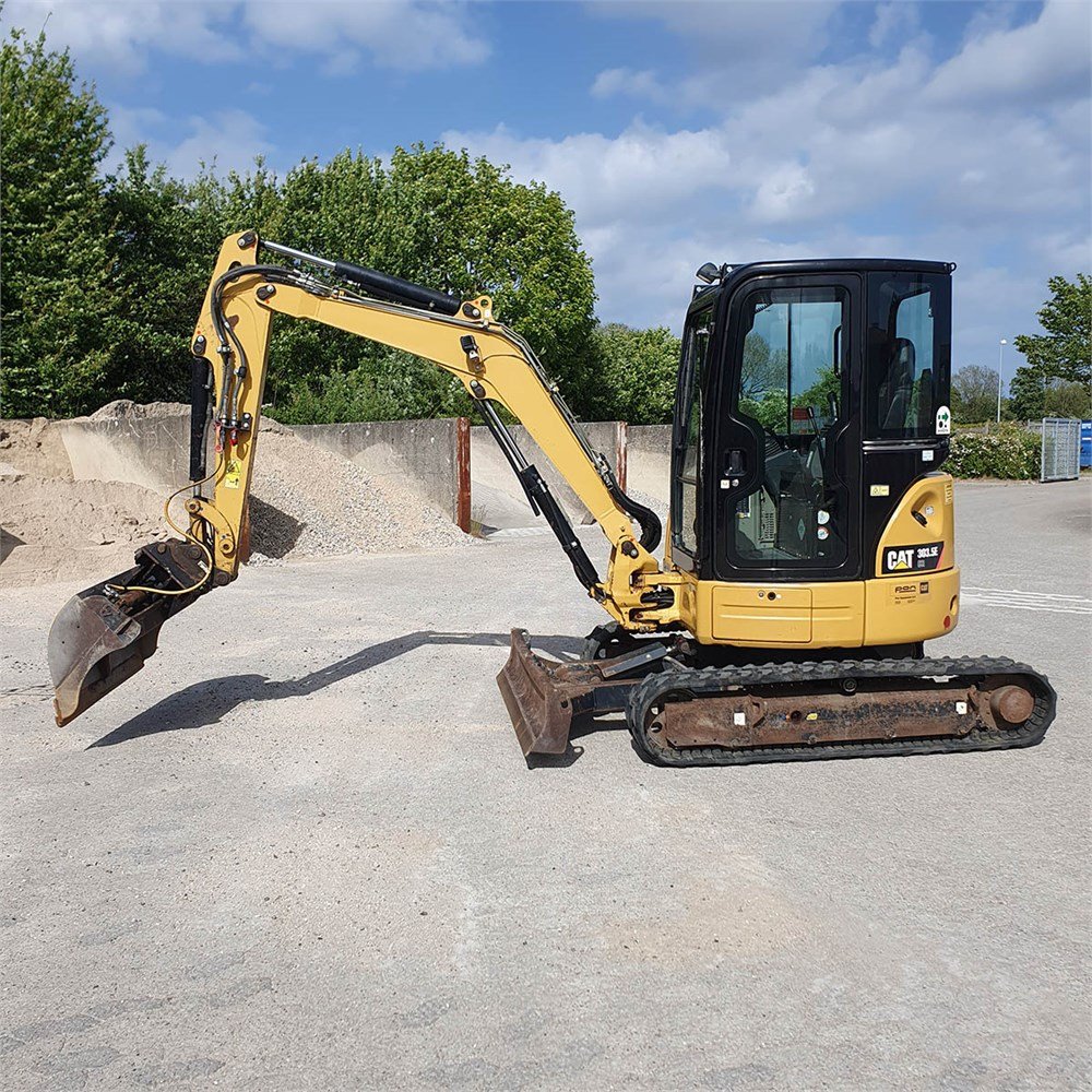 caterpillar 303.5 e cr 3t5 4 650 h 2012