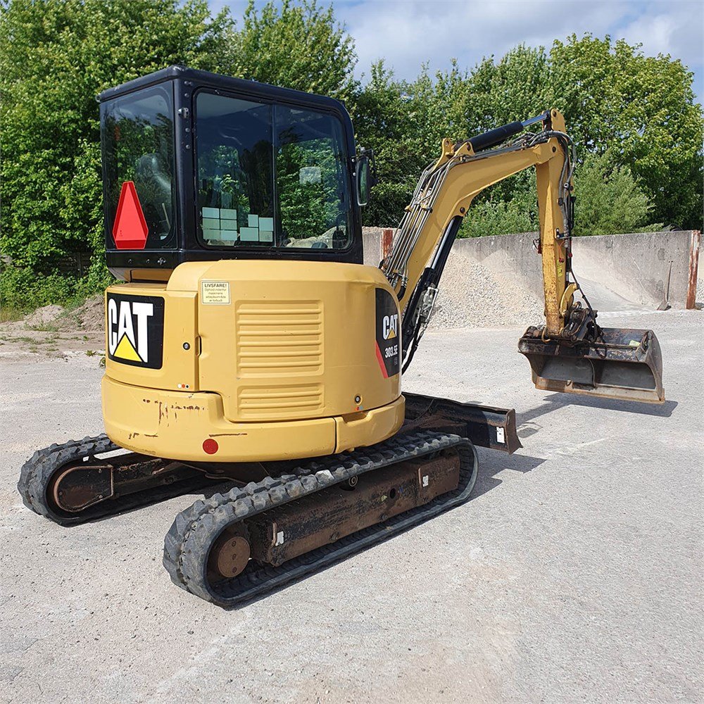 Caterpillar 303.5 E CR 2 caterpillar 303.5 e cr 3t5 4 650 h 2012