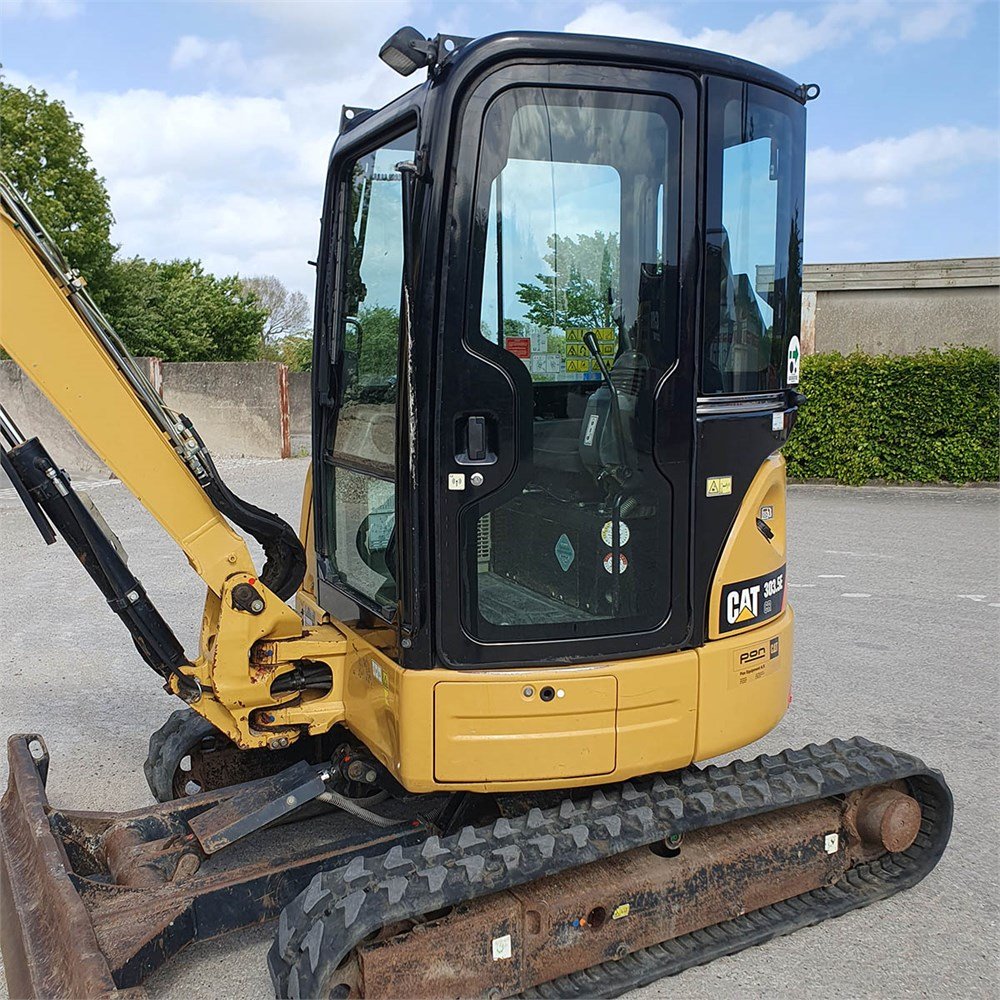 Caterpillar 303.5 E CR 3 caterpillar 303.5 e cr 3t5 4 650 h 2012