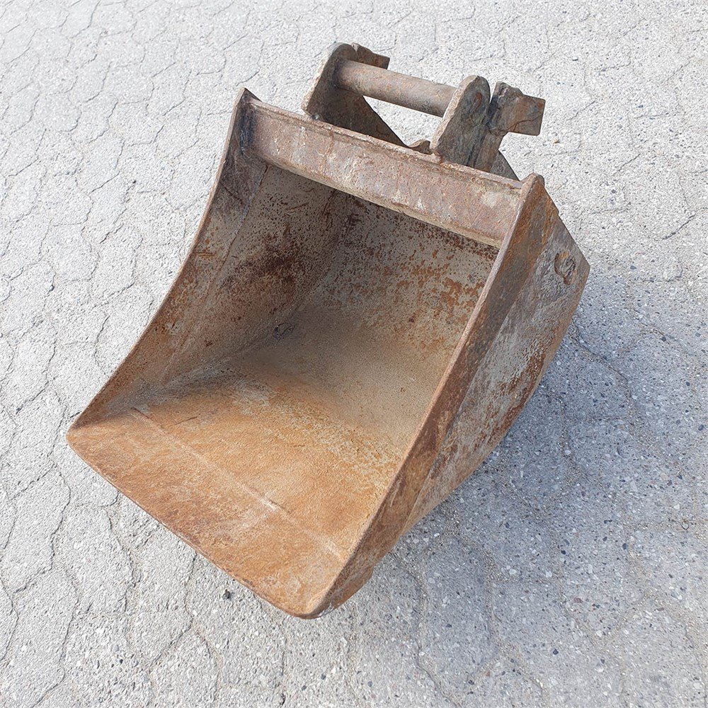 Caterpillar 303.5 E CR 8 caterpillar 303.5 e cr 3t5 4 650 h 2012