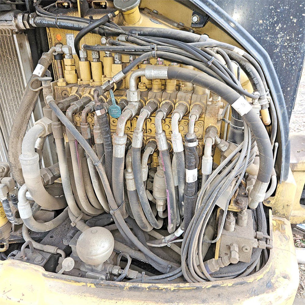 Caterpillar 305D CR 18 caterpillar 305d cr 5t 4 800 h 2011