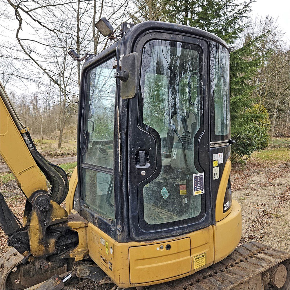 Caterpillar 305D CR 38 caterpillar 305d cr 5t 4 800 h 2011