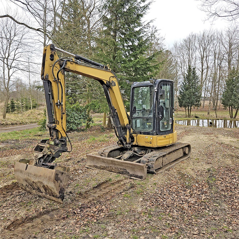 Caterpillar 305D CR 4 caterpillar 305d cr 5t 4 800 h 2011