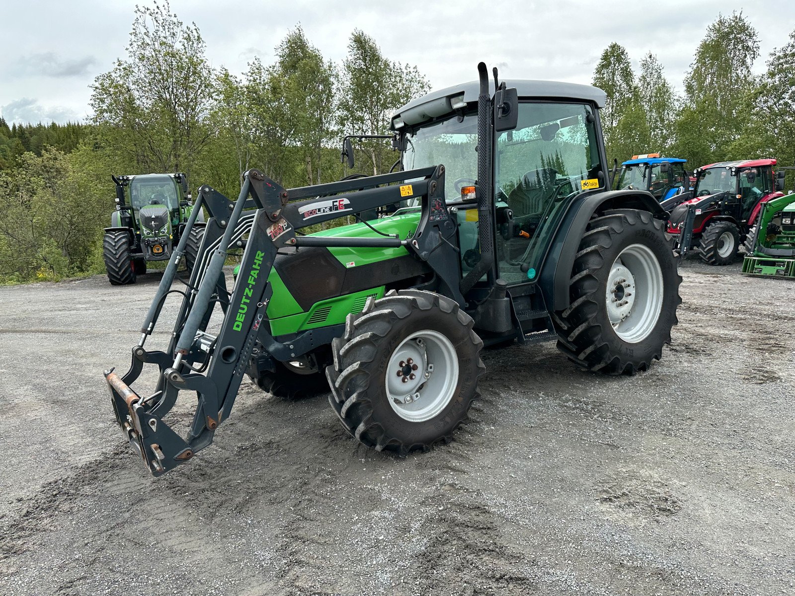 Deutz-Fahr AGROPLUS 410 DT 2 deutz fahr agroplus 410 dt 95 ch 1 698 h 2013