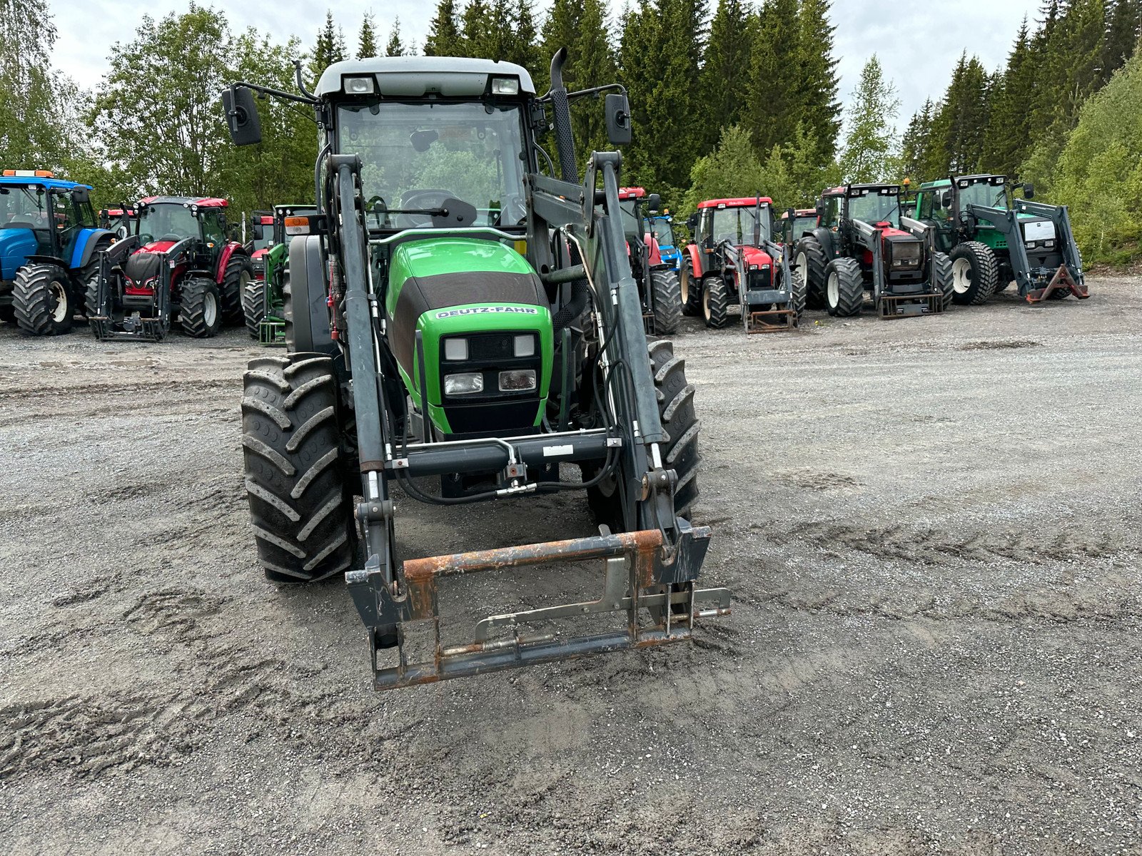 Deutz-Fahr AGROPLUS 410 DT 7 deutz fahr agroplus 410 dt 95 ch 1 698 h 2013