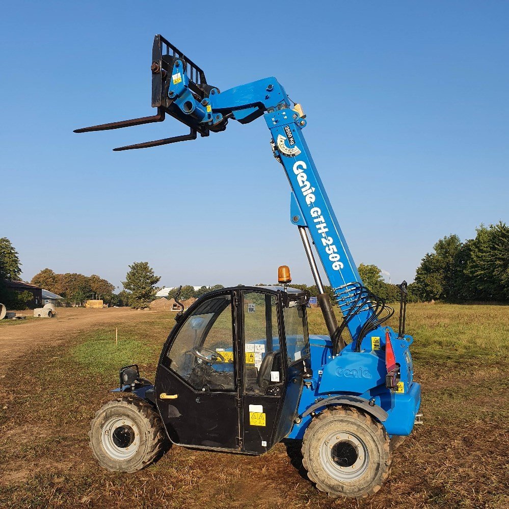 Genie GTH 2506 2 genie gth 2506 – 5,8 m – 825 h – 2018