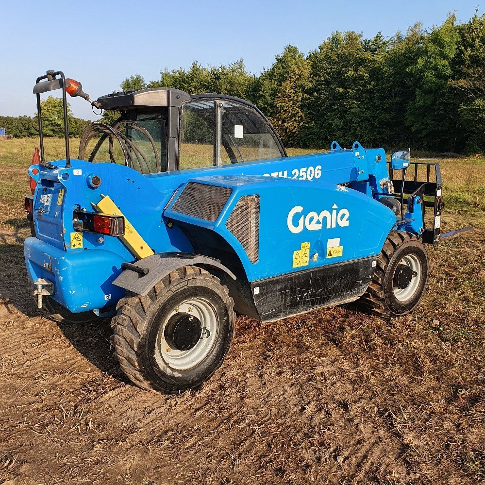 Genie GTH 2506 4 genie gth 2506 – 5,8 m – 2 350 h – 2015