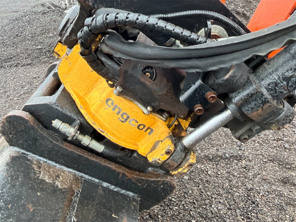 Hitachi 33 hitachi zaxis 48u 3 clt – 4t8 – 3 382 h – 2012