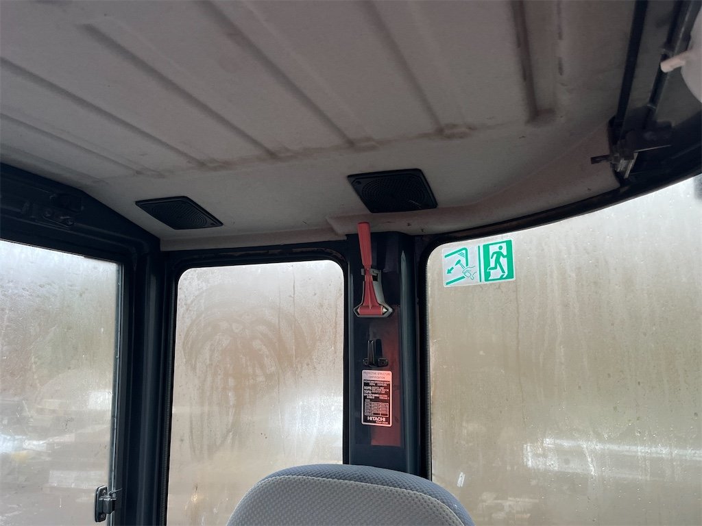 Hitachi 44 hitachi zaxis 48u 3 clt – 4t8 – 3 382 h – 2012