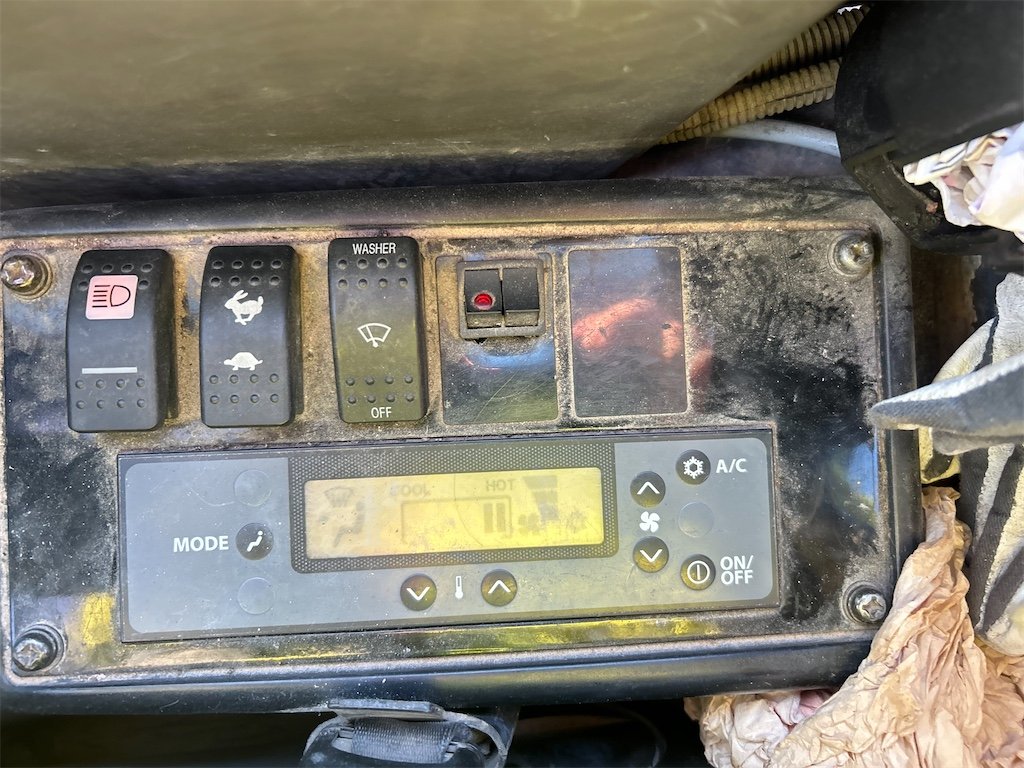 Hitachi ZX30U-2 28 hitachi zx30u 2 – 3t2 – 2 778 h – 2009