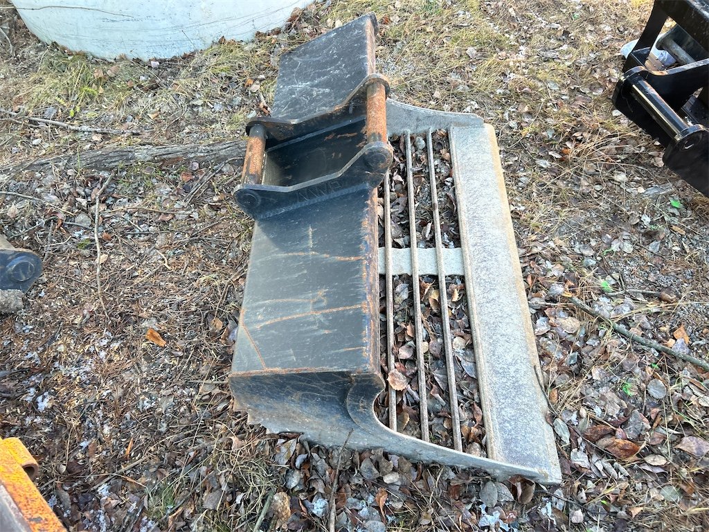 Hitachi ZX30U-2 33 hitachi zx30u 2 – 3t2 – 2 778 h – 2009