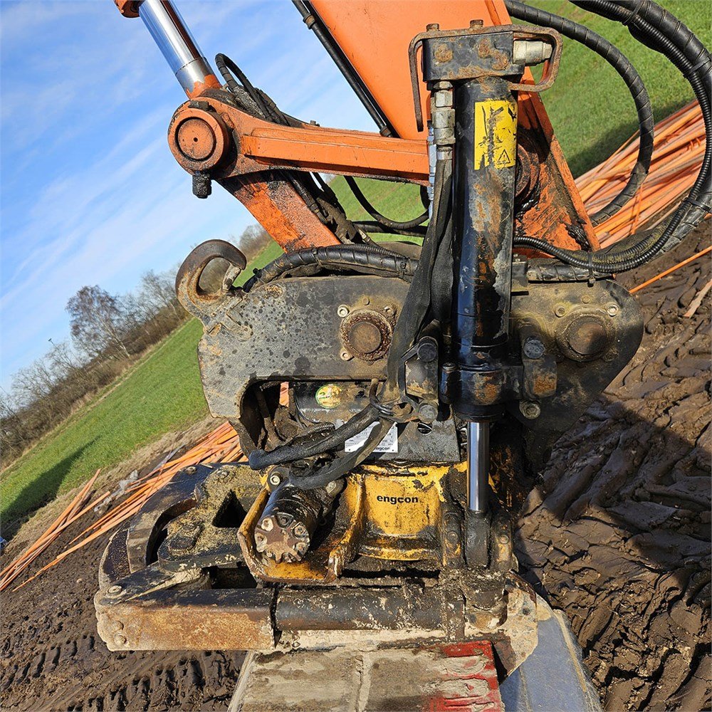 Hitachi ZX85USB-6 5 hitachi zx85usb 6 8t6 3 141 h 2020