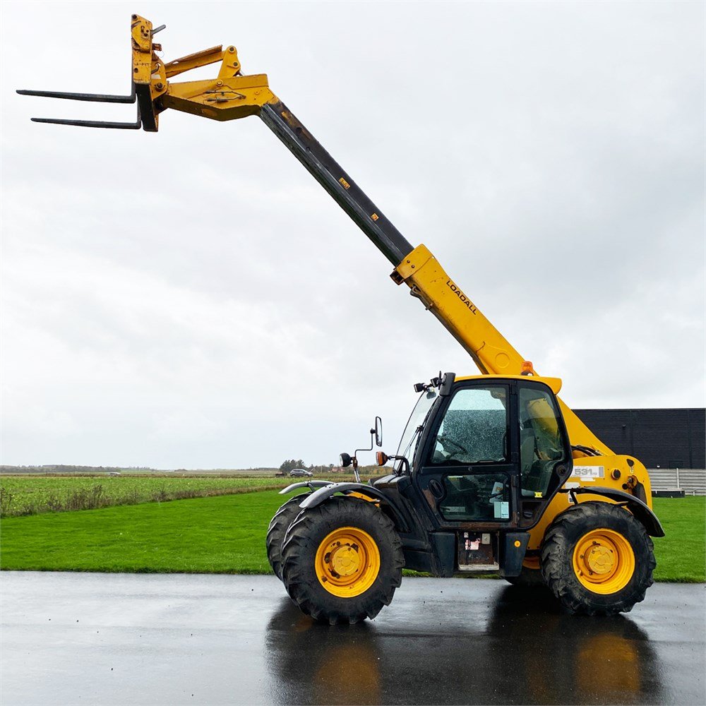 JCB 531-70 3 jcb 531 70 – 7 m – 5 000 h – 2006