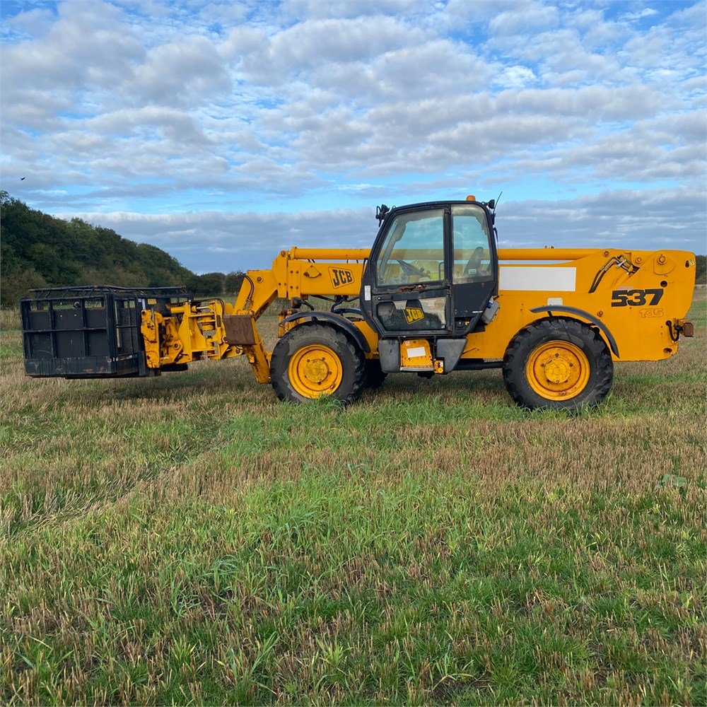 JCB 537-135 2 jcb 537 135 – 13,5 m – 4 500 h – 2001