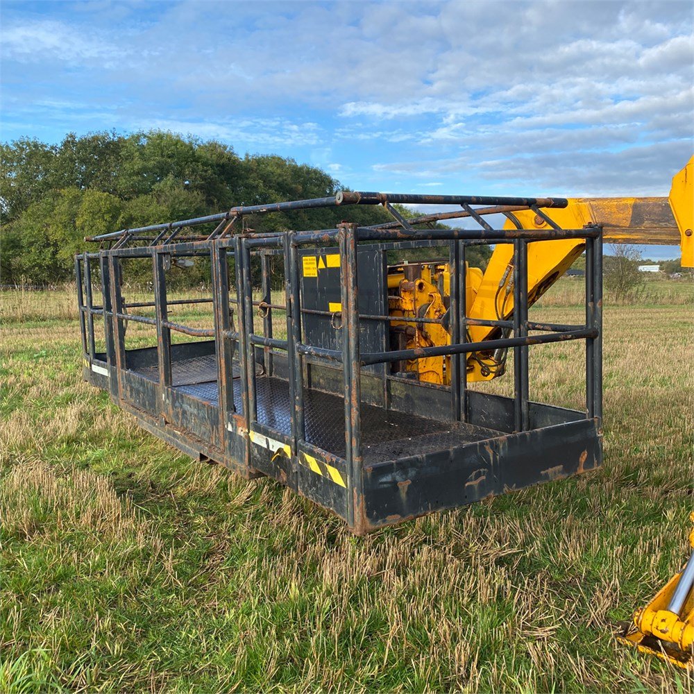 JCB 537-135 5 jcb 537 135 – 13,5 m – 4 500 h – 2001