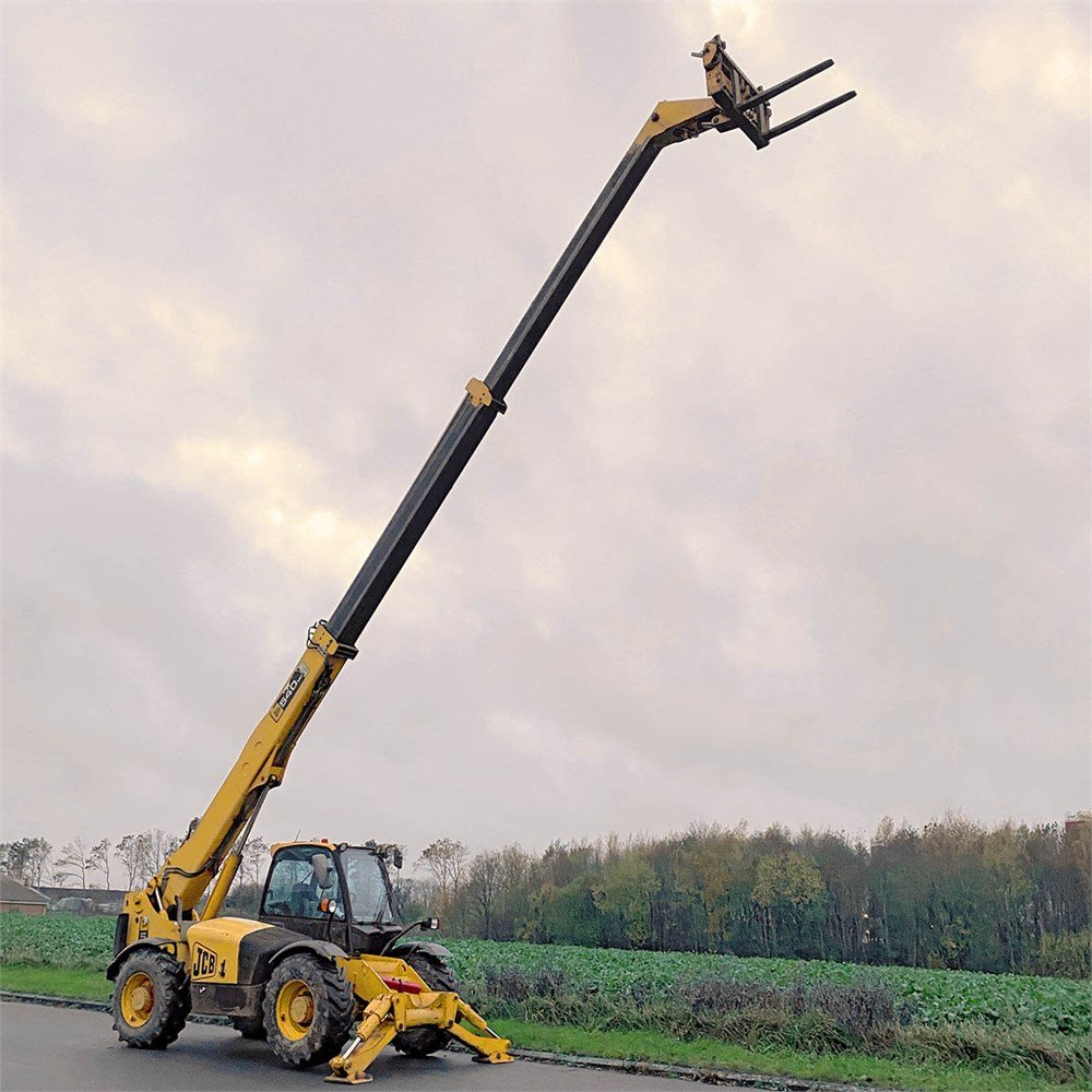 jcb 540 140 – 14 m – 5 400 h – 2006