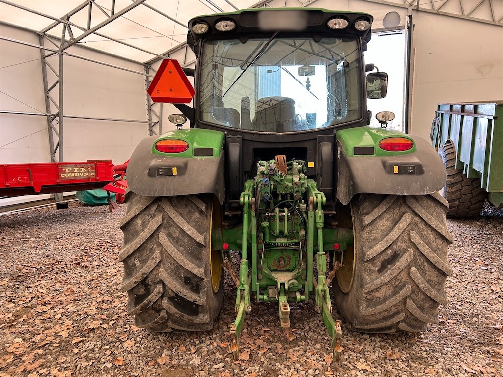 JOHN DEERE 6125R 2 john deere 6125r – 145 ch – 2013 – 5 398 h – chargeur trima +5.1p