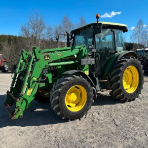 john deere 5820 88 ch 5 384 h 2005