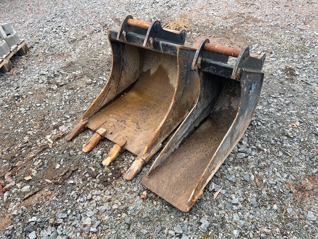 KOMATSU PC55MR-3 13 komatsu pc55mr 3 – 5t4 – 4 244 h – 2014